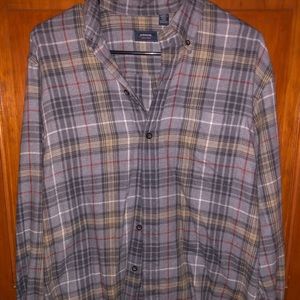 Men’s oversized flannel